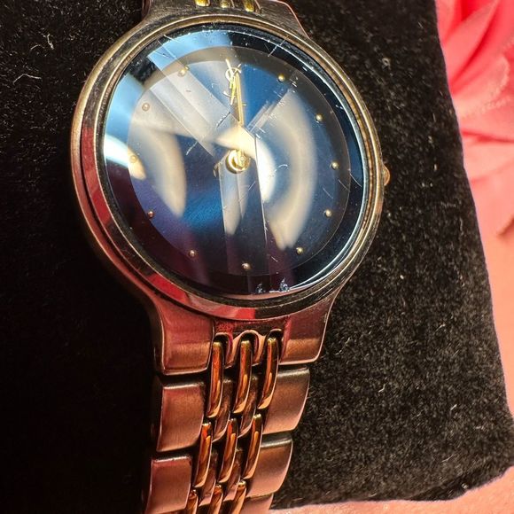 YSL authentic vintage watch - baby blue authentic silver watch - Picture 5 of 11